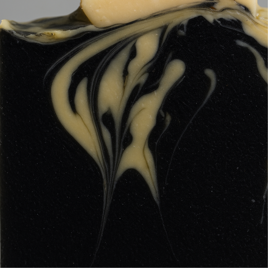 Pineapple Kiwi Exfoliating Bar – Coconut Charcoal & Shea